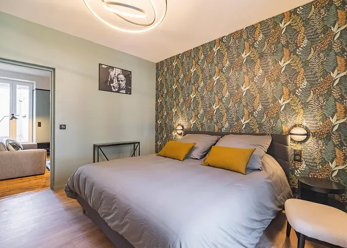 Art Deco Lesage & Spa